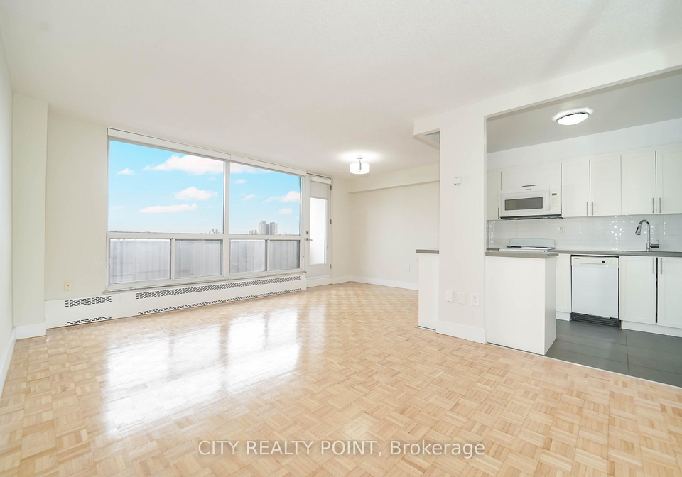 666-spadina-avenue-toronto-ontario-c13242372