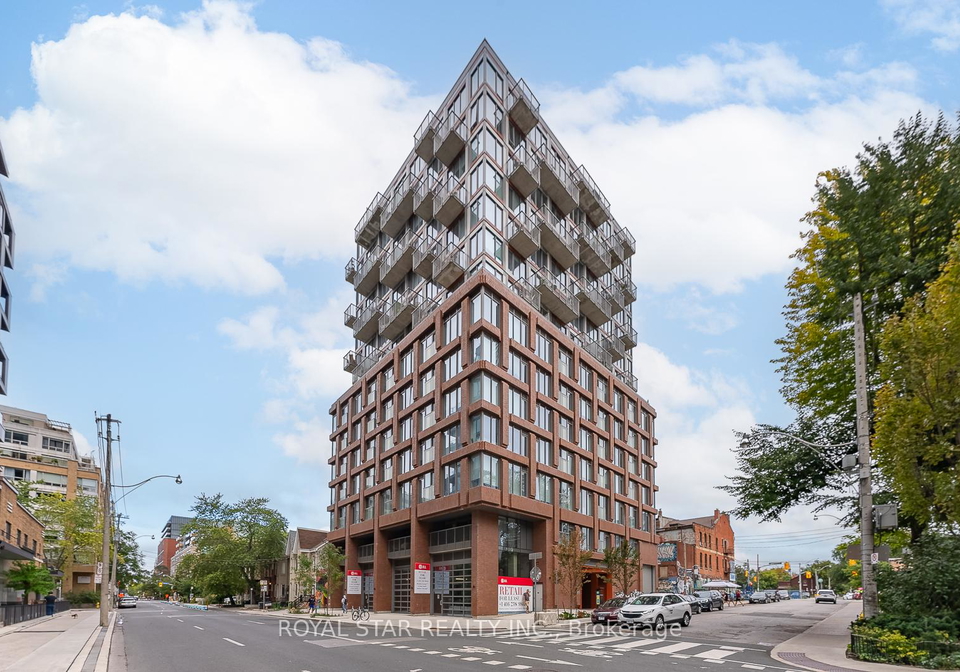 2-augusta-avenue-toronto-ontario-c13242382