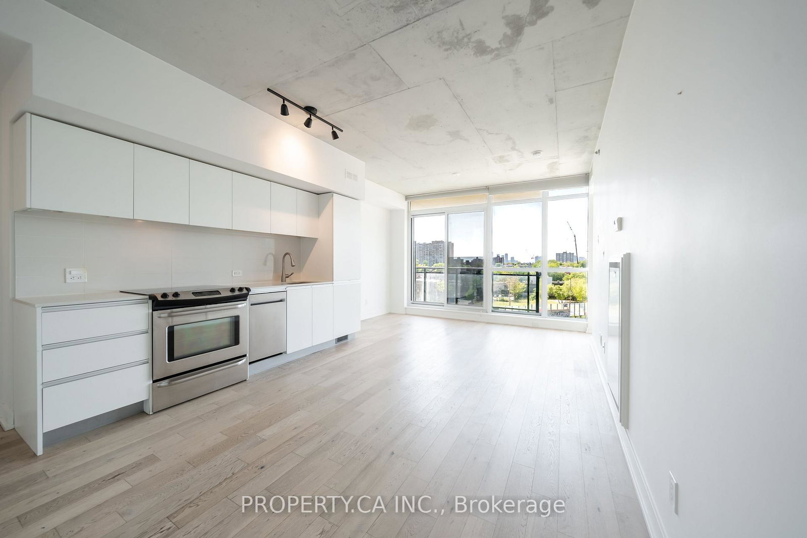 20-minowan-miikan-lane-toronto-ontario-c13242432