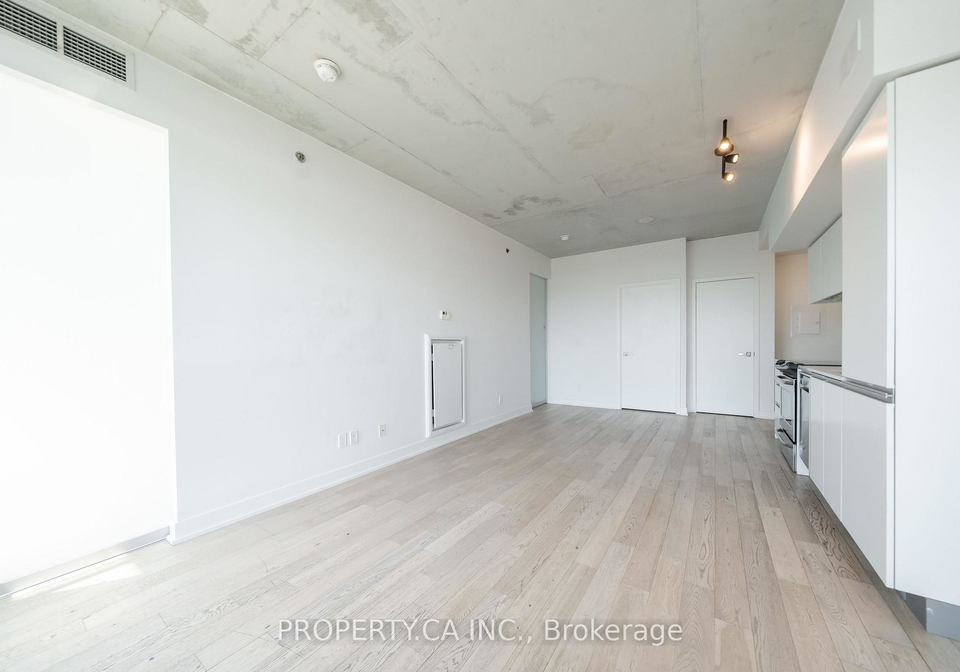20-minowan-miikan-lane-toronto-ontario-c13242432