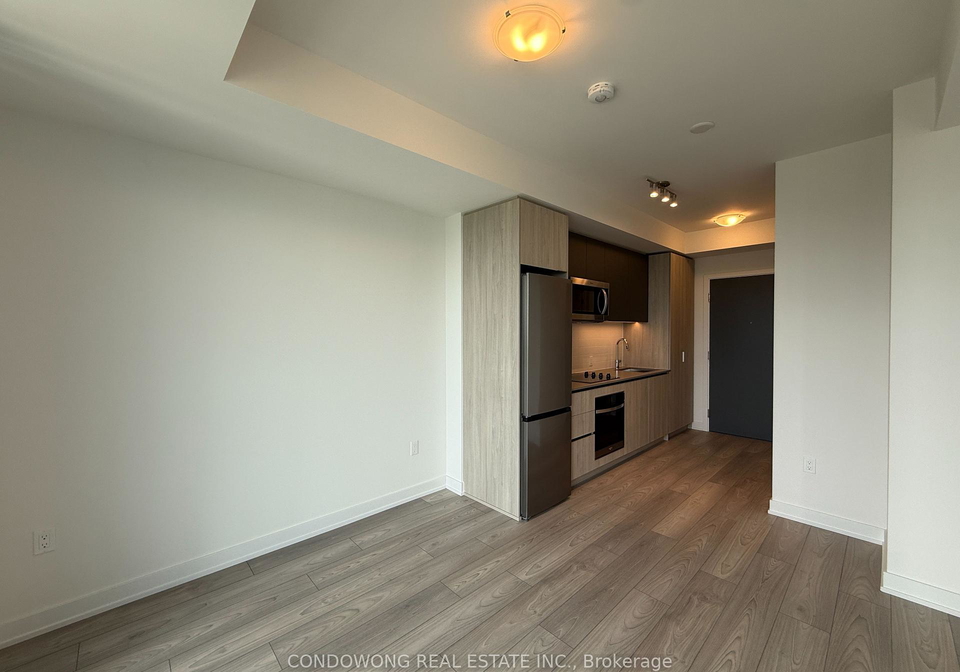 5858-yonge-street-toronto-ontario-c13242476