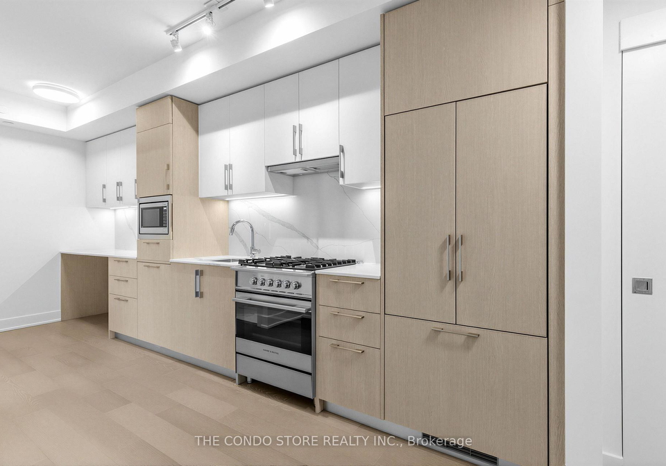 8-manor-road-w-toronto-ontario-c13242552