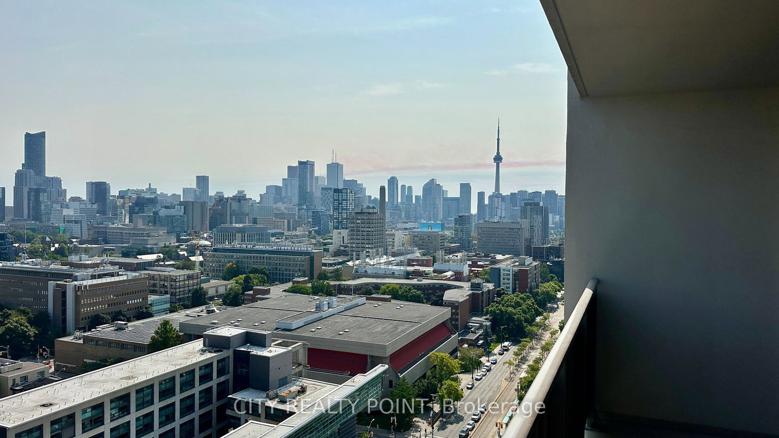 666-spadina-avenue-toronto-ontario-c13242576