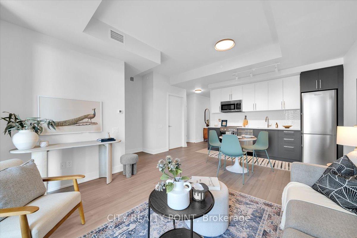 664-spadina-avenue-toronto-ontario-c13242630