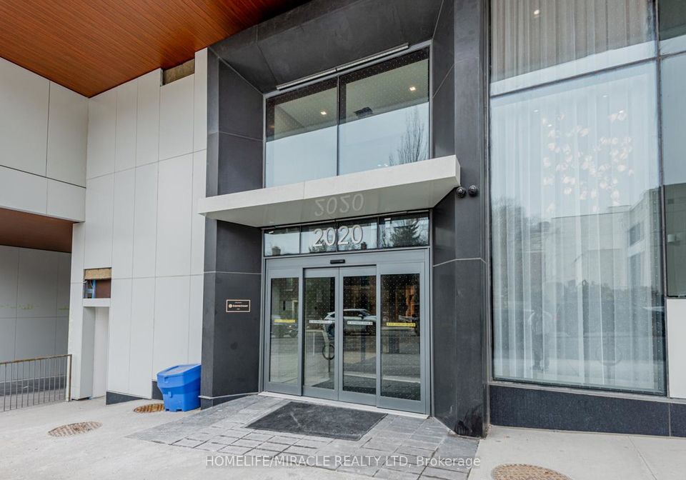 2020-bathurst-street-toronto-ontario-c13242754
