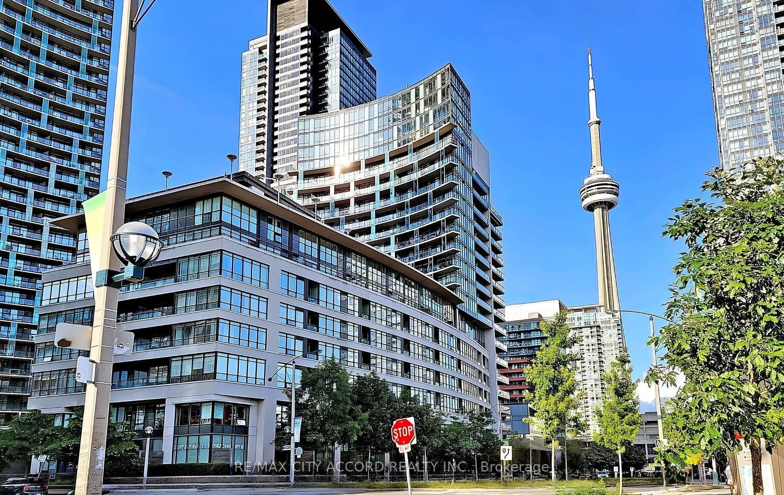 25-capreol-court-toronto-ontario-c13243266