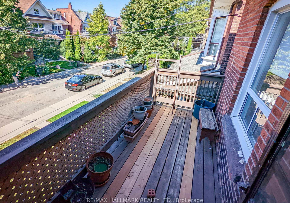 371-st-clarens-avenue-toronto-ontario-c13243354