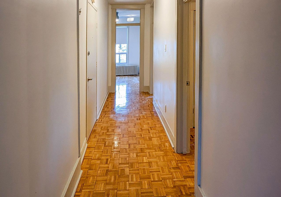 371-st-clarens-avenue-toronto-ontario-c13243354