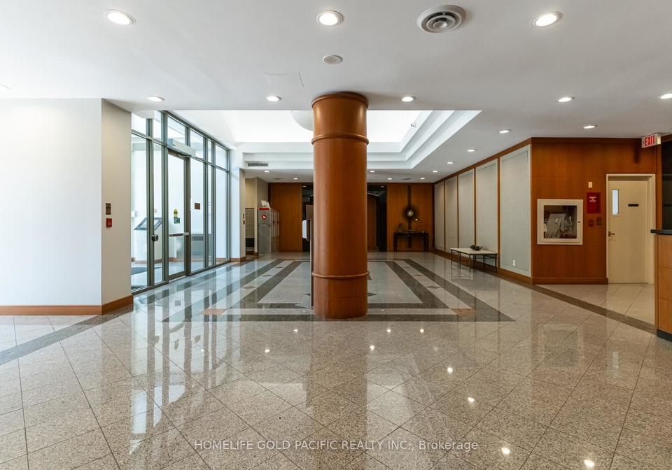 260-doris-avenue-north-york-ontario-c13243746
