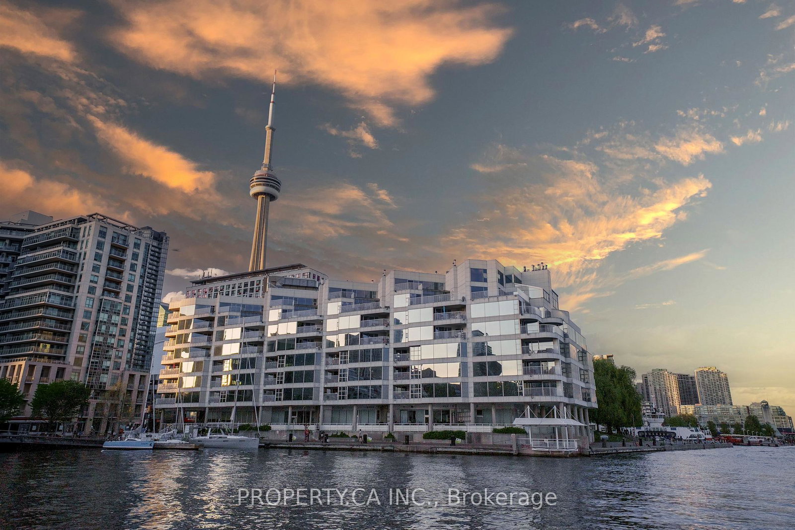 401-queens-quay-w-toronto-ontario-c13243800