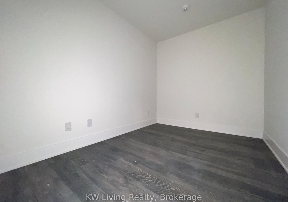 188-fairview-mall-drive-north-york-ontario-c13244984