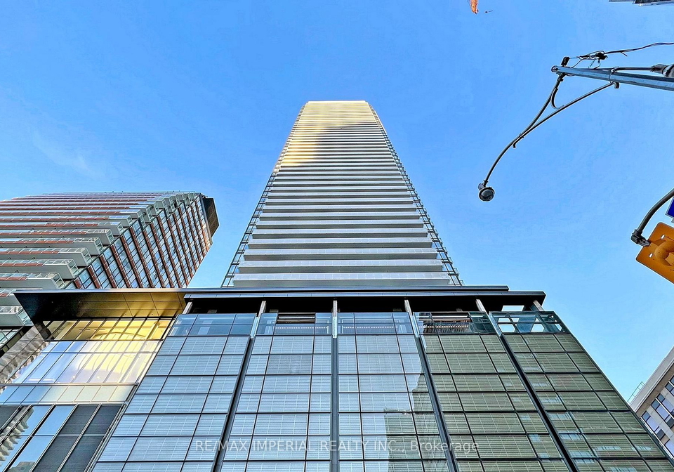 501-yonge-street-toronto-ontario-c13245424
