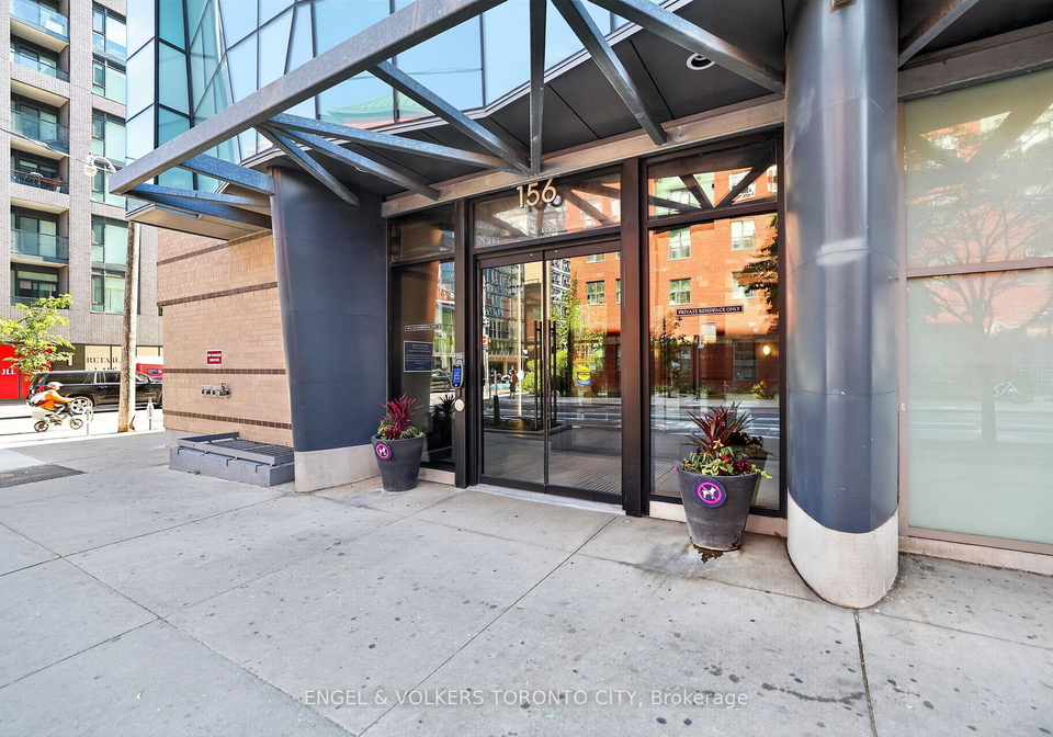 156-portland-street-toronto-ontario-c13245562