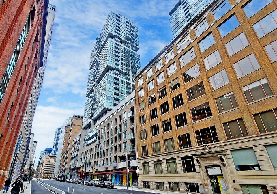 199-richmond-street-w-toronto-ontario-c13245570
