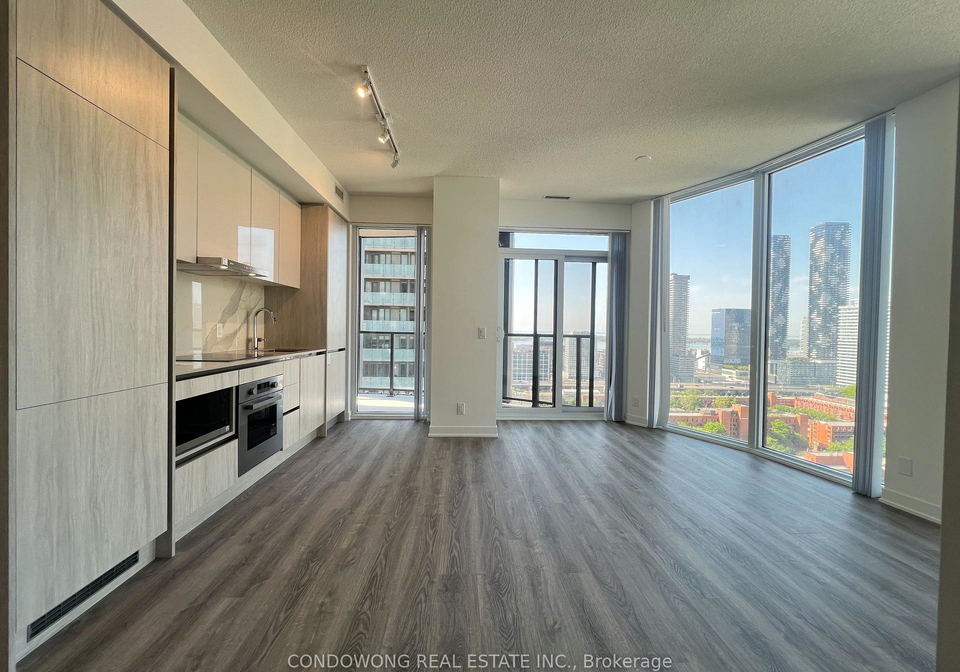180-front-street-e-toronto-ontario-c13245642