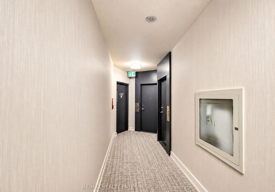 169-fort-york-boulevard-w-toronto-ontario-c13245734