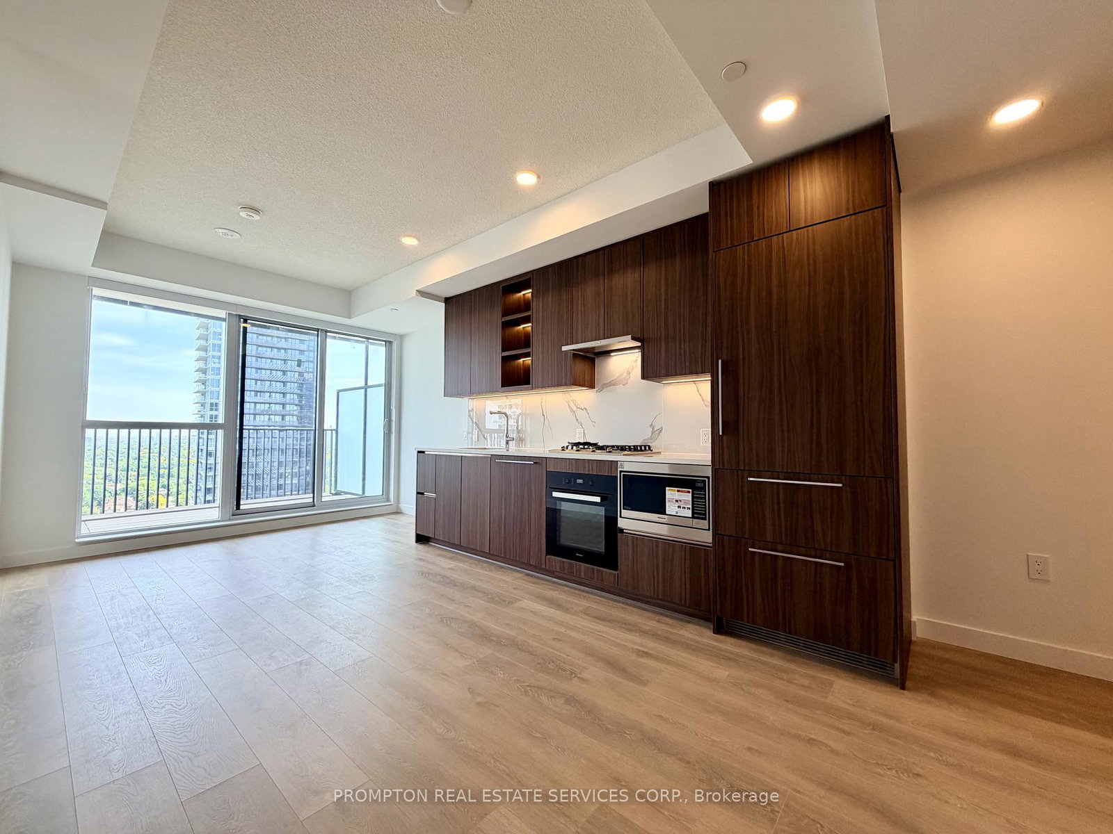 68-esther-shiner-boulevard-north-york-ontario-c13245848