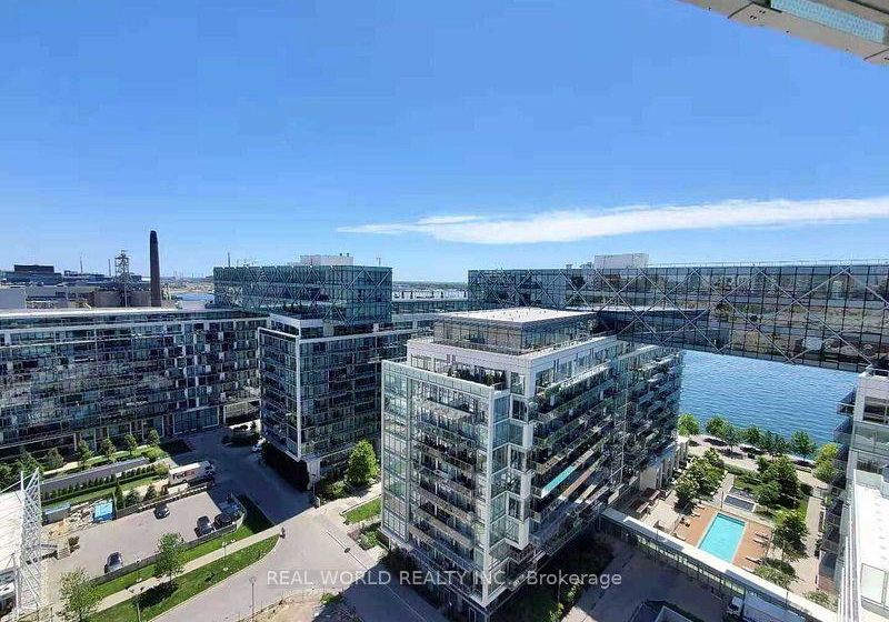 15-queens-quay-e-toronto-ontario-c13245920