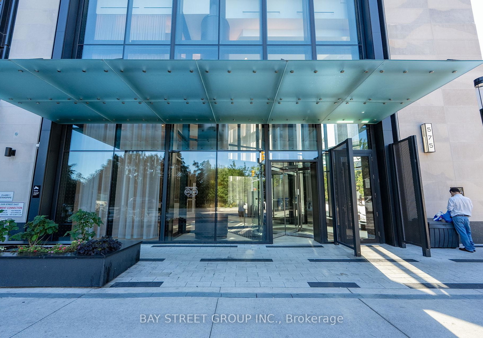 575-bloor-street-e-toronto-ontario-c13246022