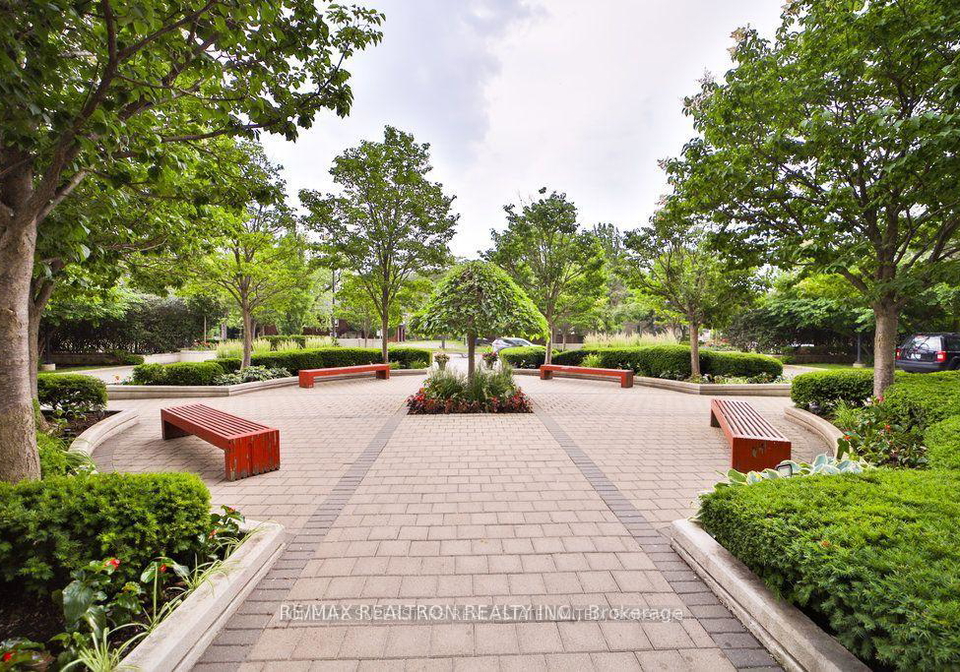 188-doris-avenue-north-york-ontario-c13246066