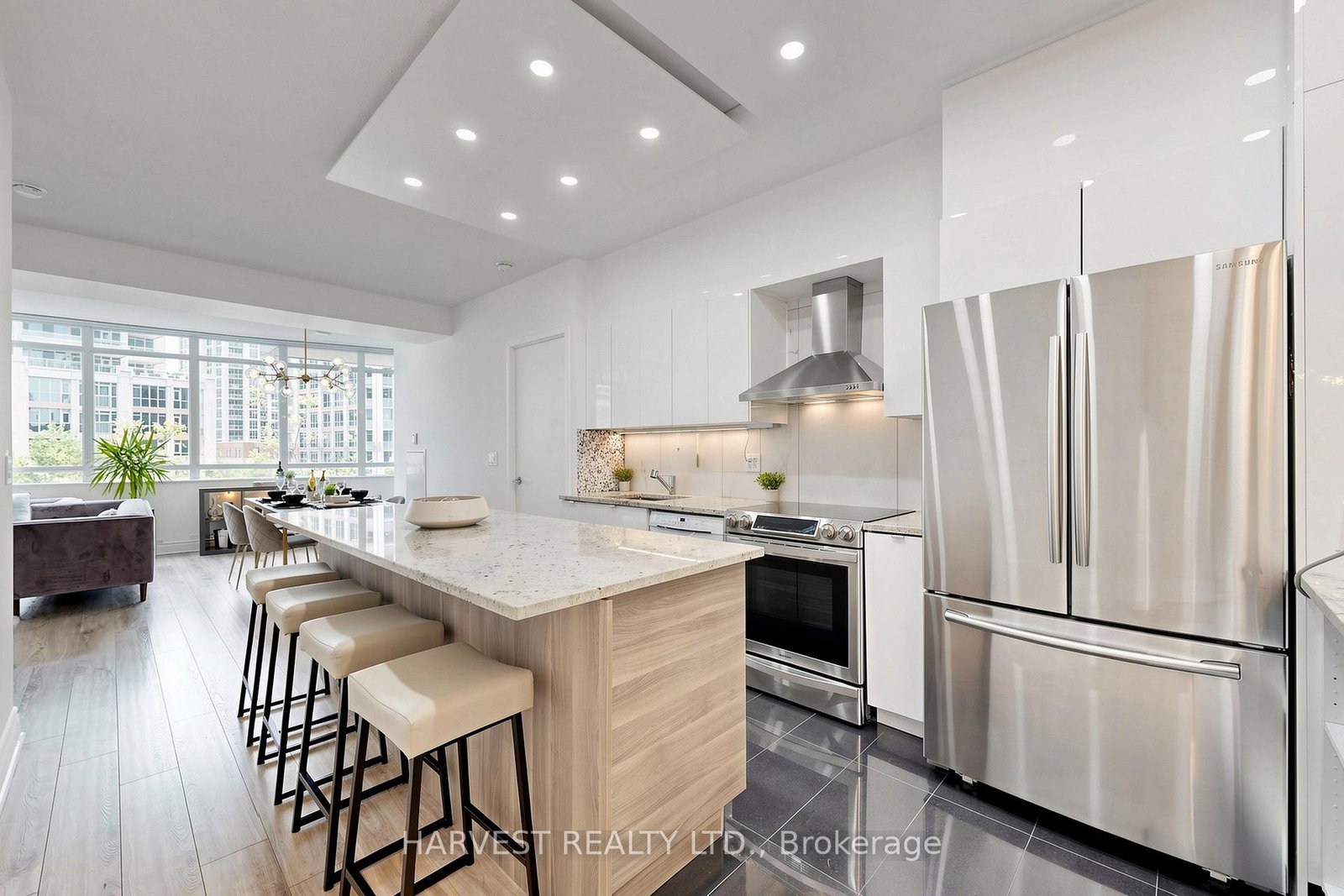 209-fort-york-boulevard-toronto-ontario-c13246104