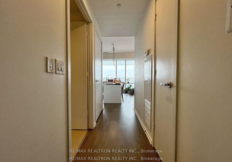 1-bloor-street-toronto-ontario-c13246146