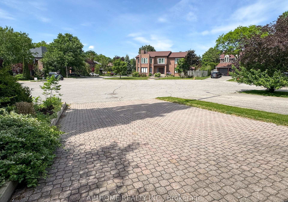 103-clarinda-drive-north-york-ontario-c13246152