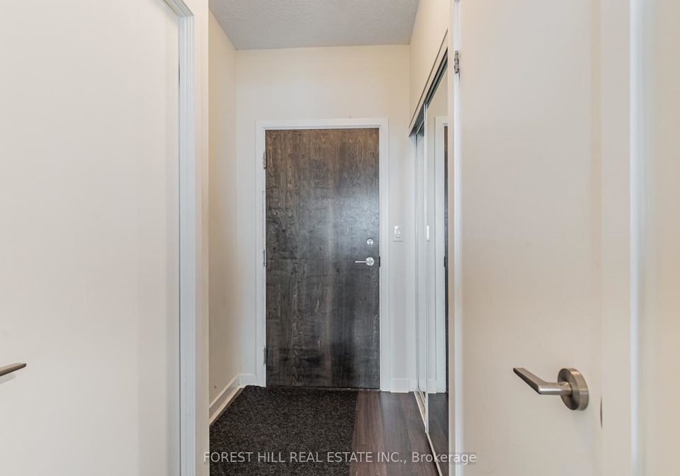 33-bay-street-toronto-ontario-c13246902