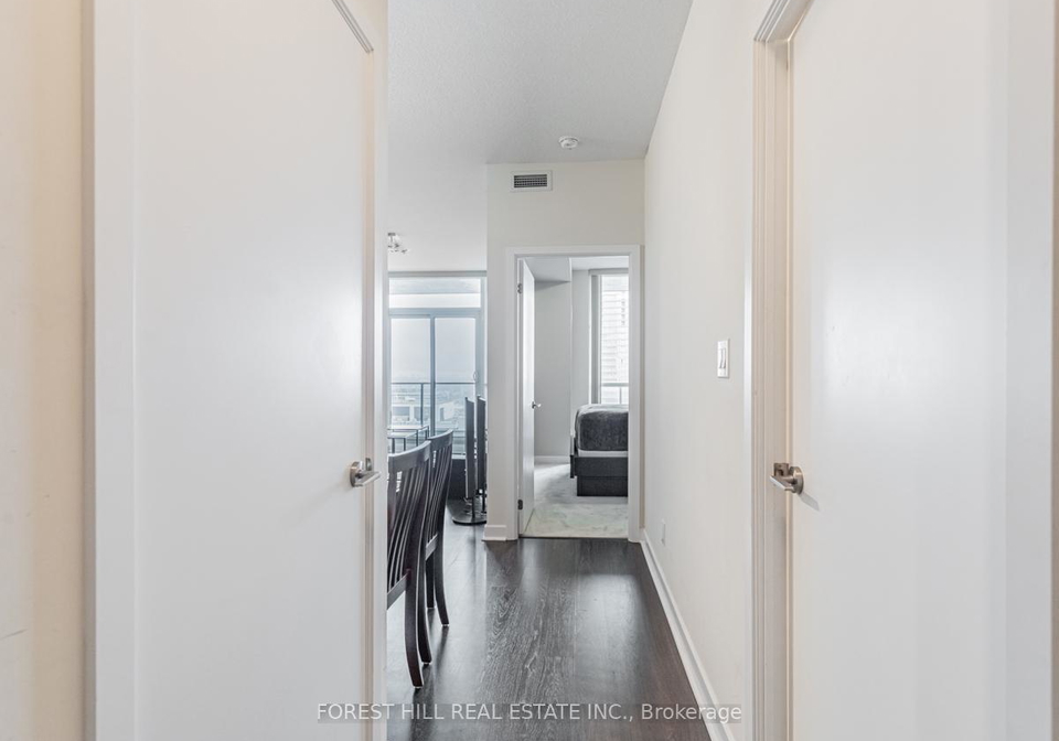 33-bay-street-toronto-ontario-c13246902