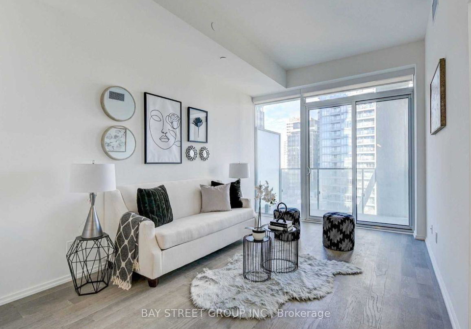 5-soudan-avenue-toronto-ontario-c13247030