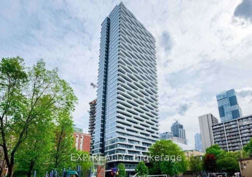 85-wood-street-toronto-ontario-c13247082