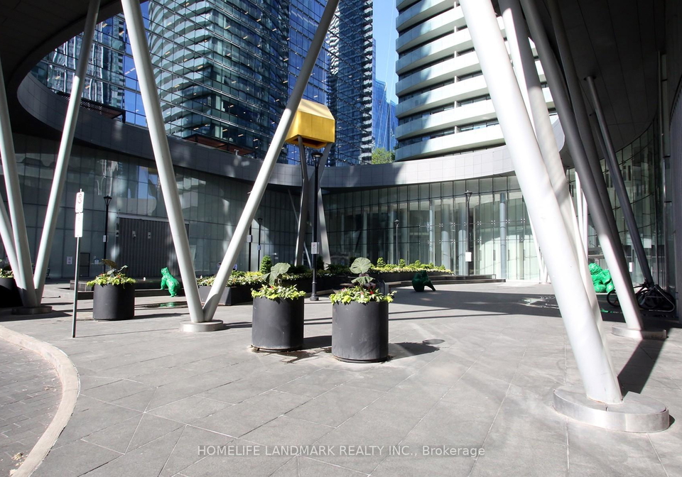 12-york-street-toronto-ontario-c13247176
