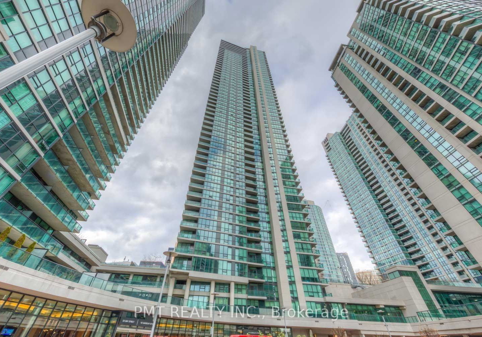 18-harbour-street-toronto-ontario-c13247276