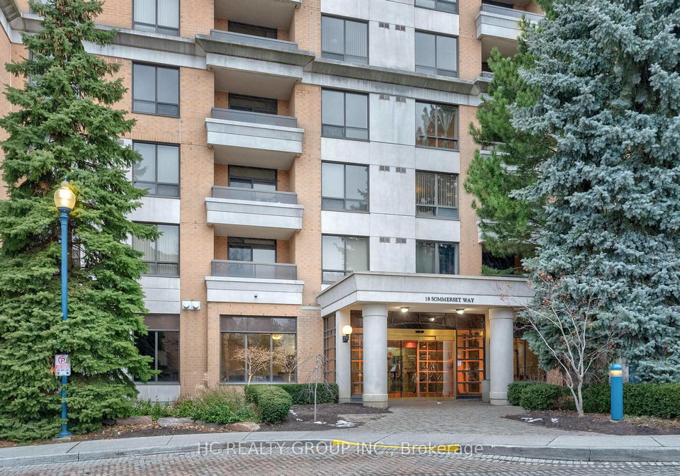18-sommerset-way-north-york-ontario-c13247342
