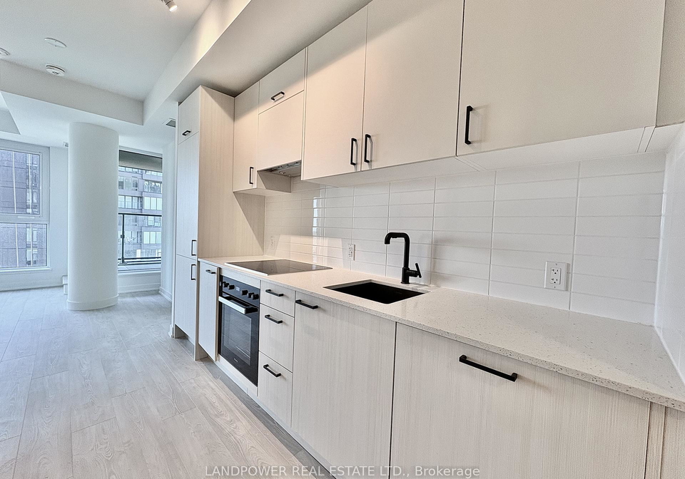 5-quarrington-lane-north-york-ontario-c13247446