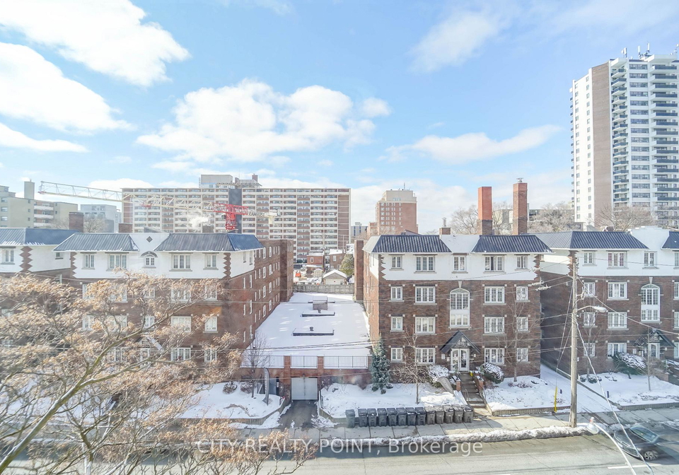 1545-bathurst-street-toronto-ontario-c13247480