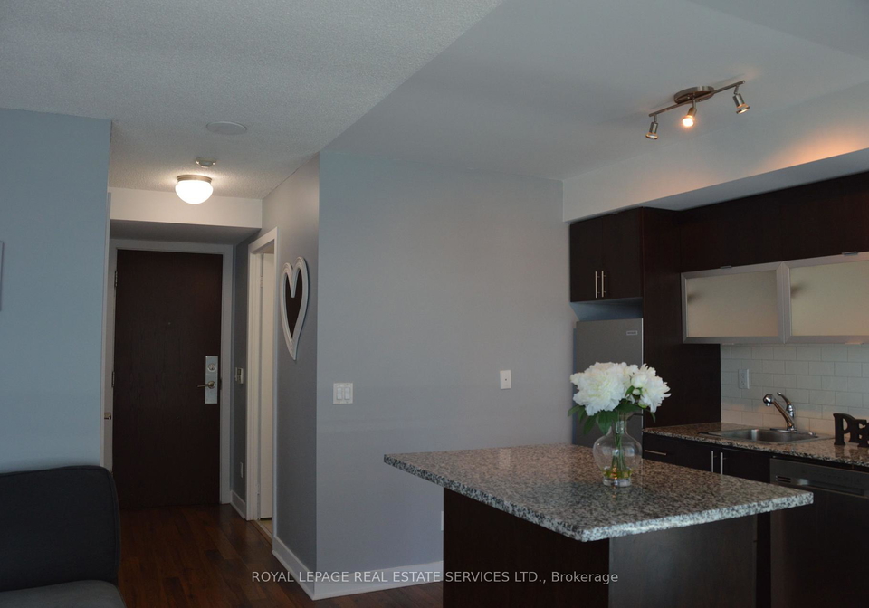80-western-battery-road-toronto-ontario-c13247556