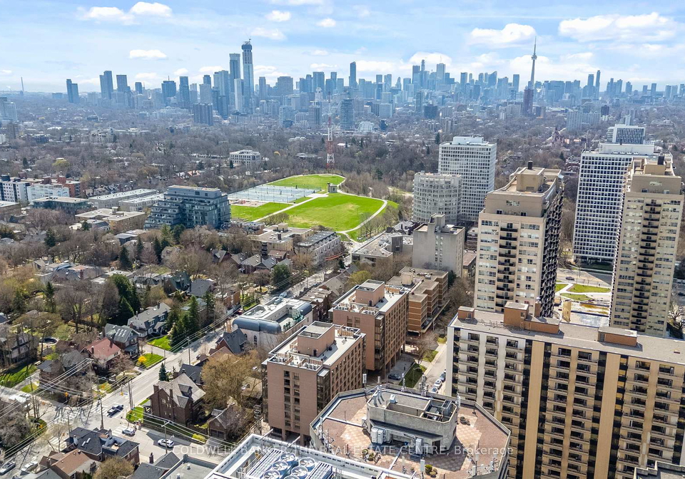 447-walmer-road-toronto-ontario-c13247672