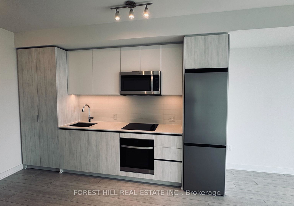 5858-yonge-street-toronto-ontario-c13247702