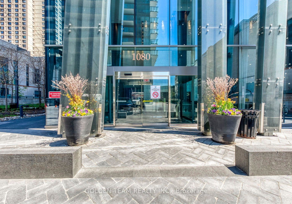 1080-bay-street-toronto-ontario-c13247798