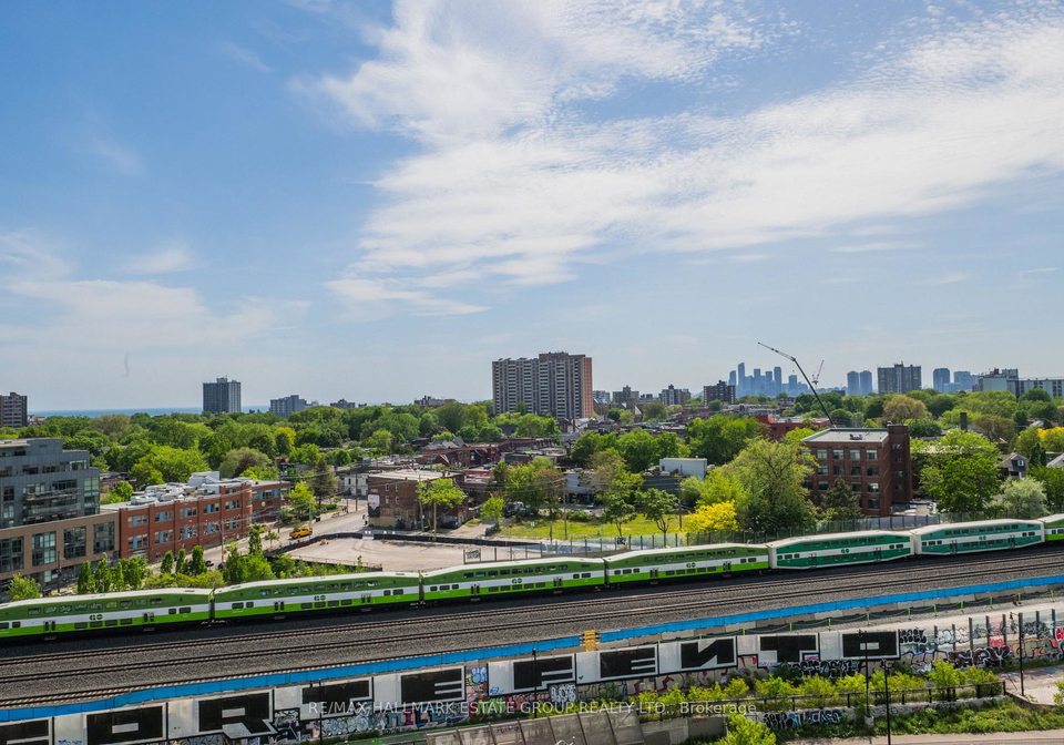 20-minowan-miikan-lane-toronto-ontario-c13247838
