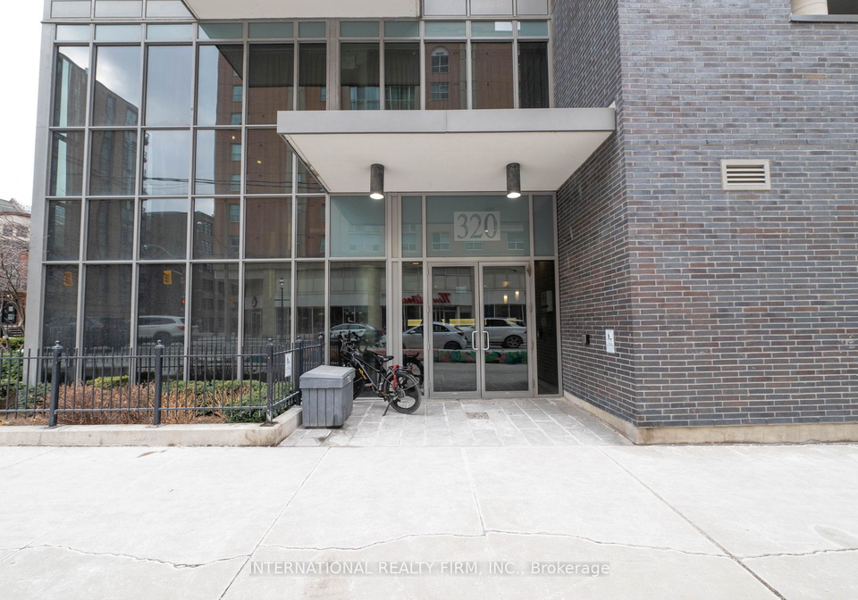 320-richmond-street-e-toronto-ontario-c13248106