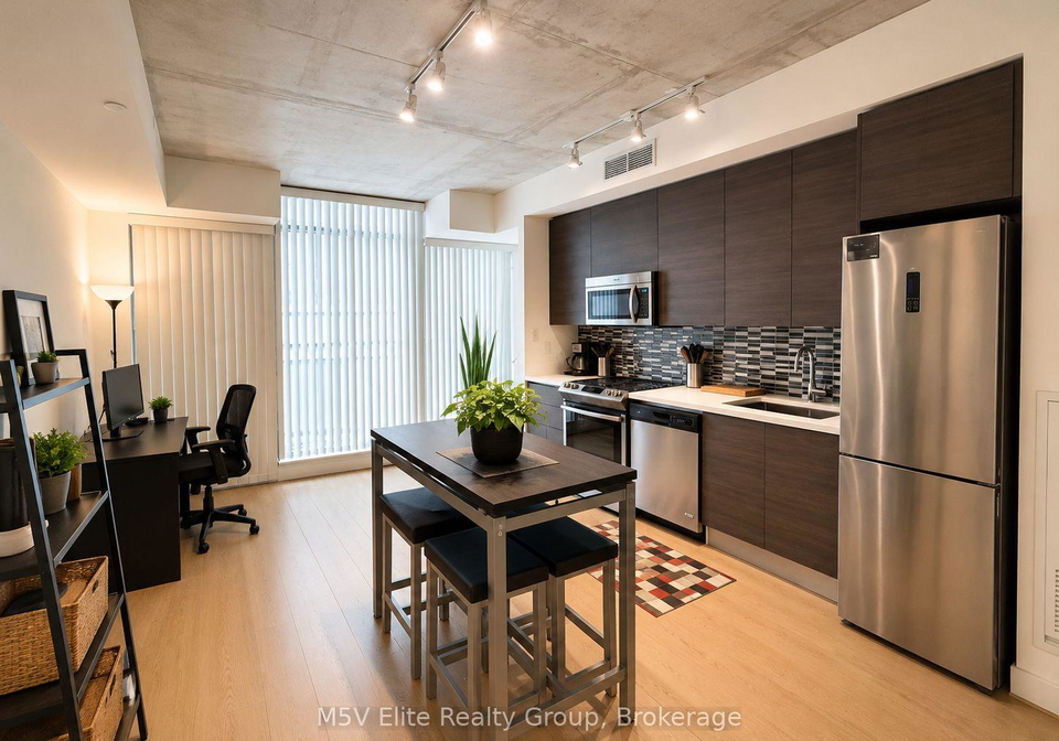 111-bathurst-street-toronto-ontario-c13248124