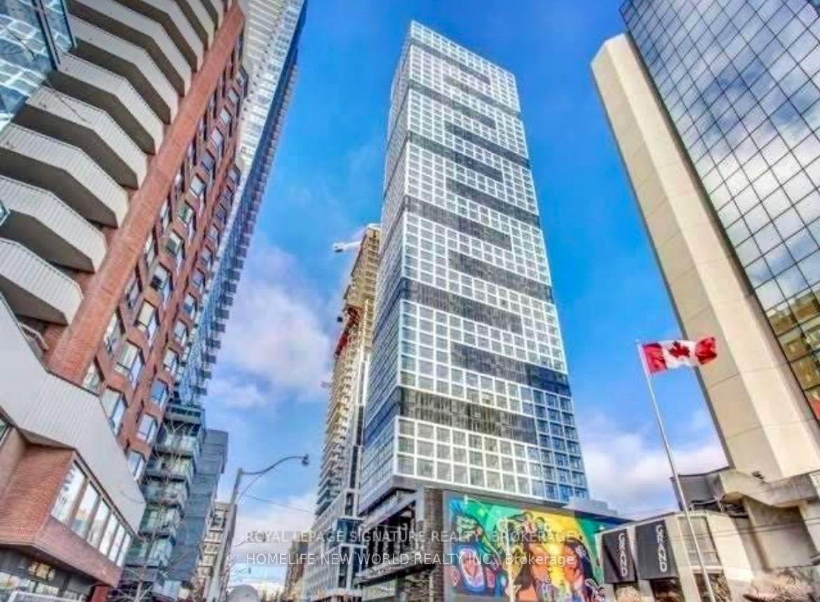 181-dundas-street-e-toronto-ontario-c13248156