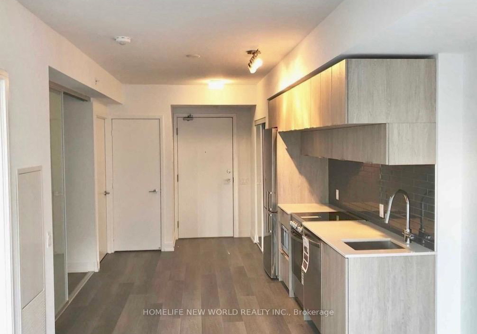 181-dundas-street-e-toronto-ontario-c13248156