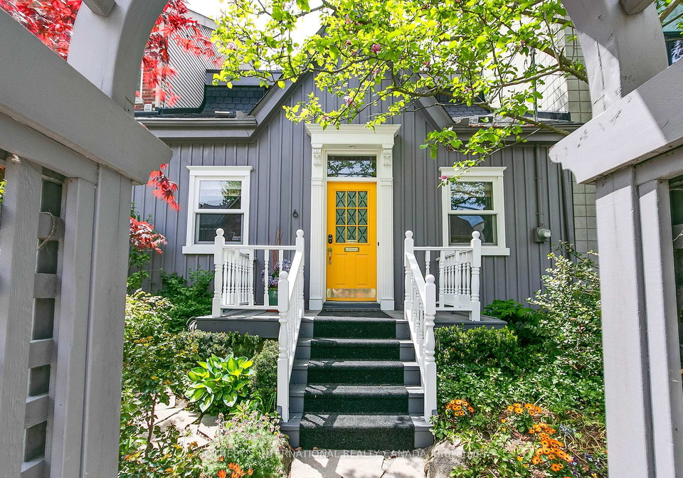 6-bowman-street-toronto-ontario-c13248404