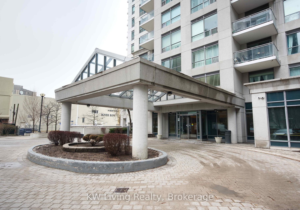 21-hillcrest-avenue-north-york-ontario-c13248410