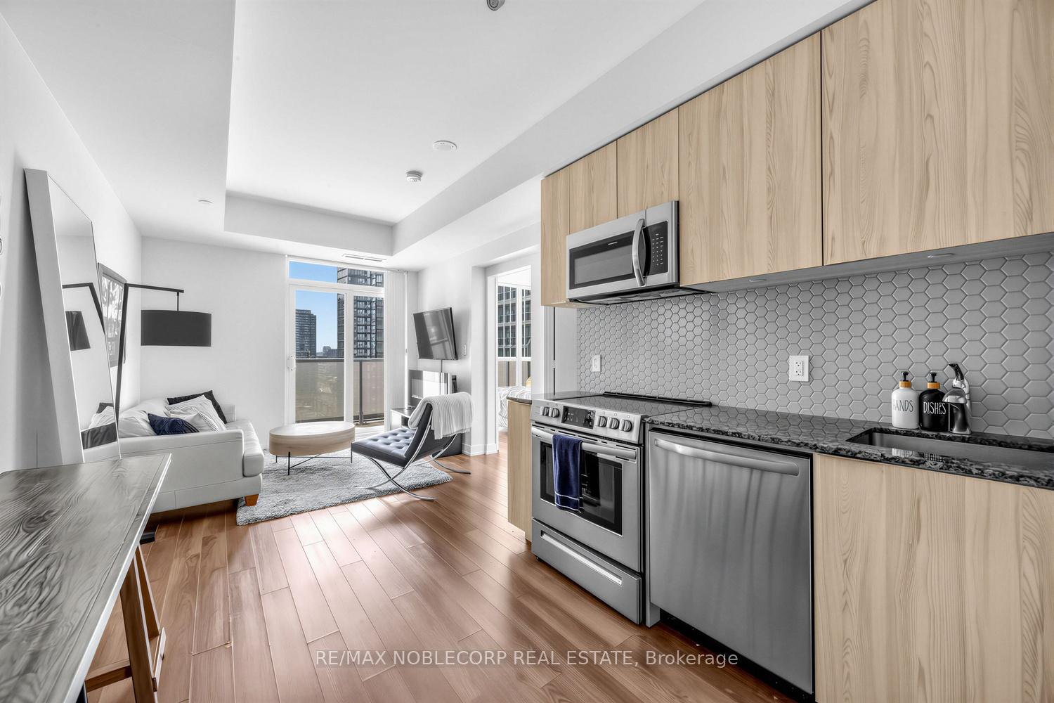 30-ordnance-street-toronto-ontario-c13248454