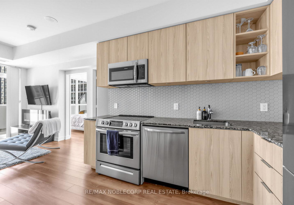 30-ordnance-street-toronto-ontario-c13248454