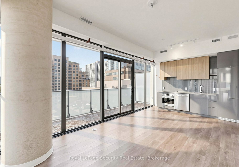 161-roehampton-avenue-toronto-ontario-c13248540